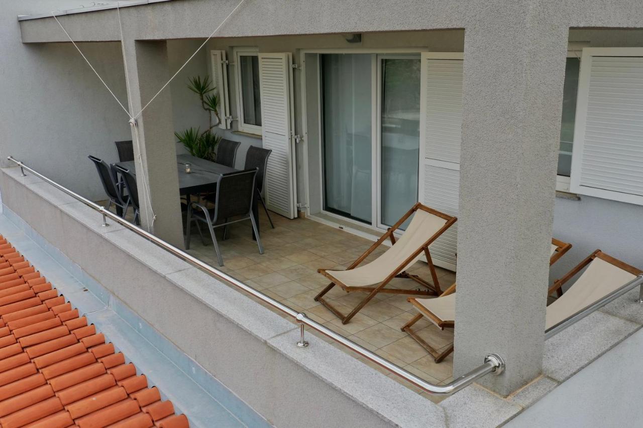 Apartment Spanjol Banjol Εξωτερικό φωτογραφία