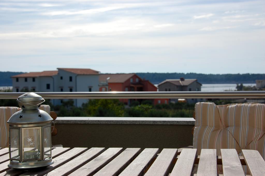 Apartment Spanjol Banjol Εξωτερικό φωτογραφία